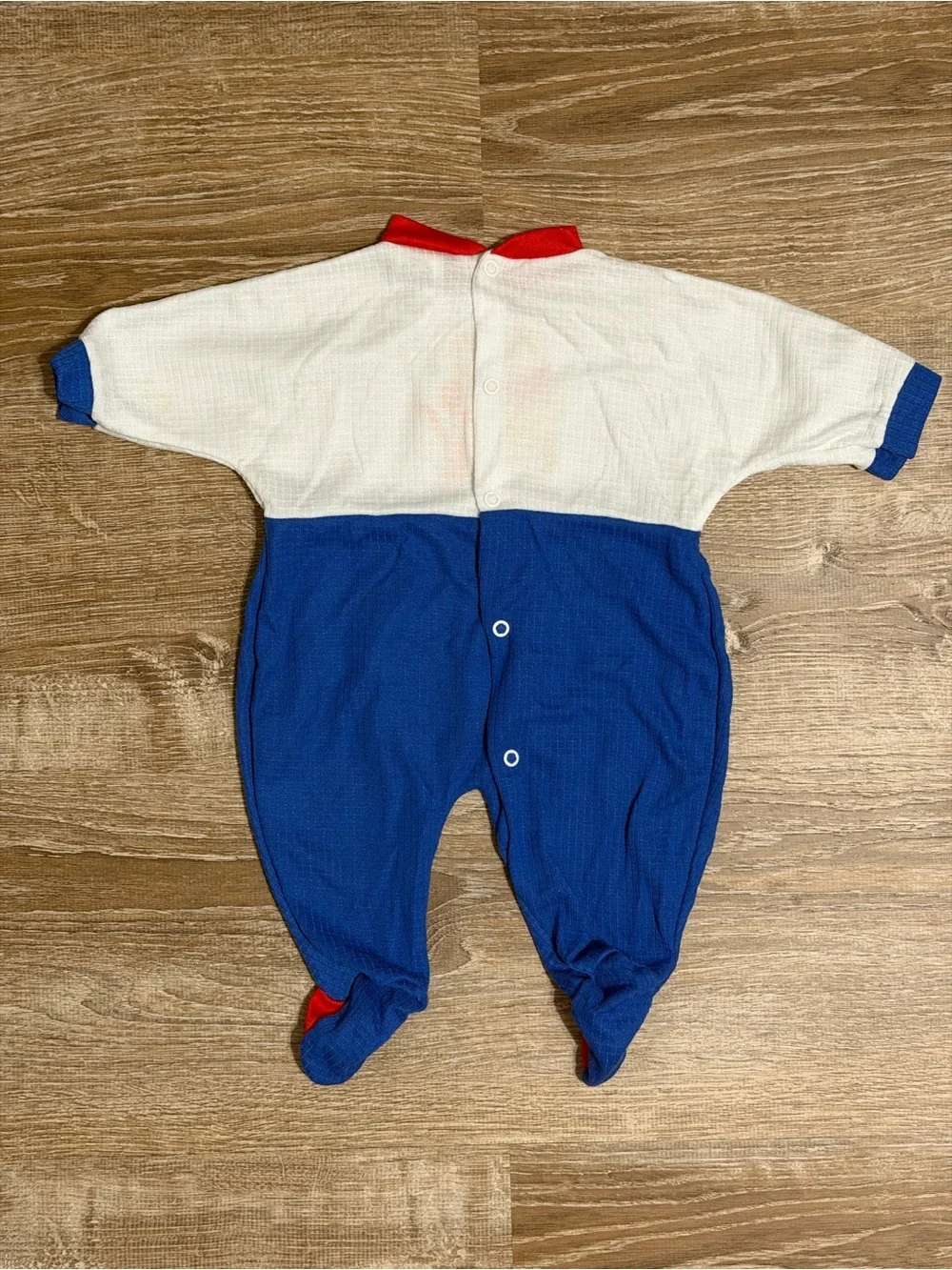 Disney Vintage 90’s Winnie the Pooh “Best Buddies” Baby Romper